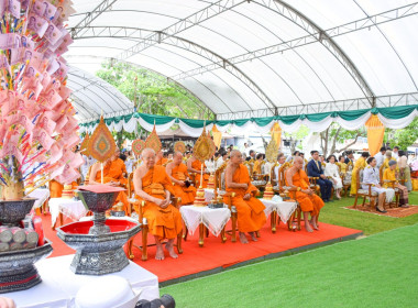 ร่วมพิธีวางพวงมาลา ถวายราชสักการะ ... พารามิเตอร์รูปภาพ 9