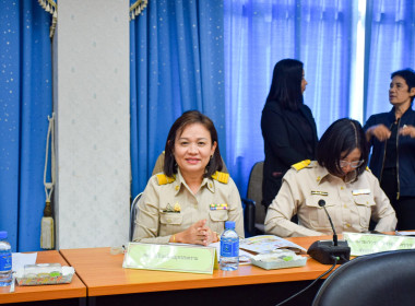 ประชุมคณะกรมการจังหวัดและหัวหน้าส่วนราช พารามิเตอร์รูปภาพ 1