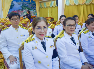 ร่วมพิธีพระพิธีธรรมสวดพระอภิธรรมถวายพระศพ ... พารามิเตอร์รูปภาพ 3